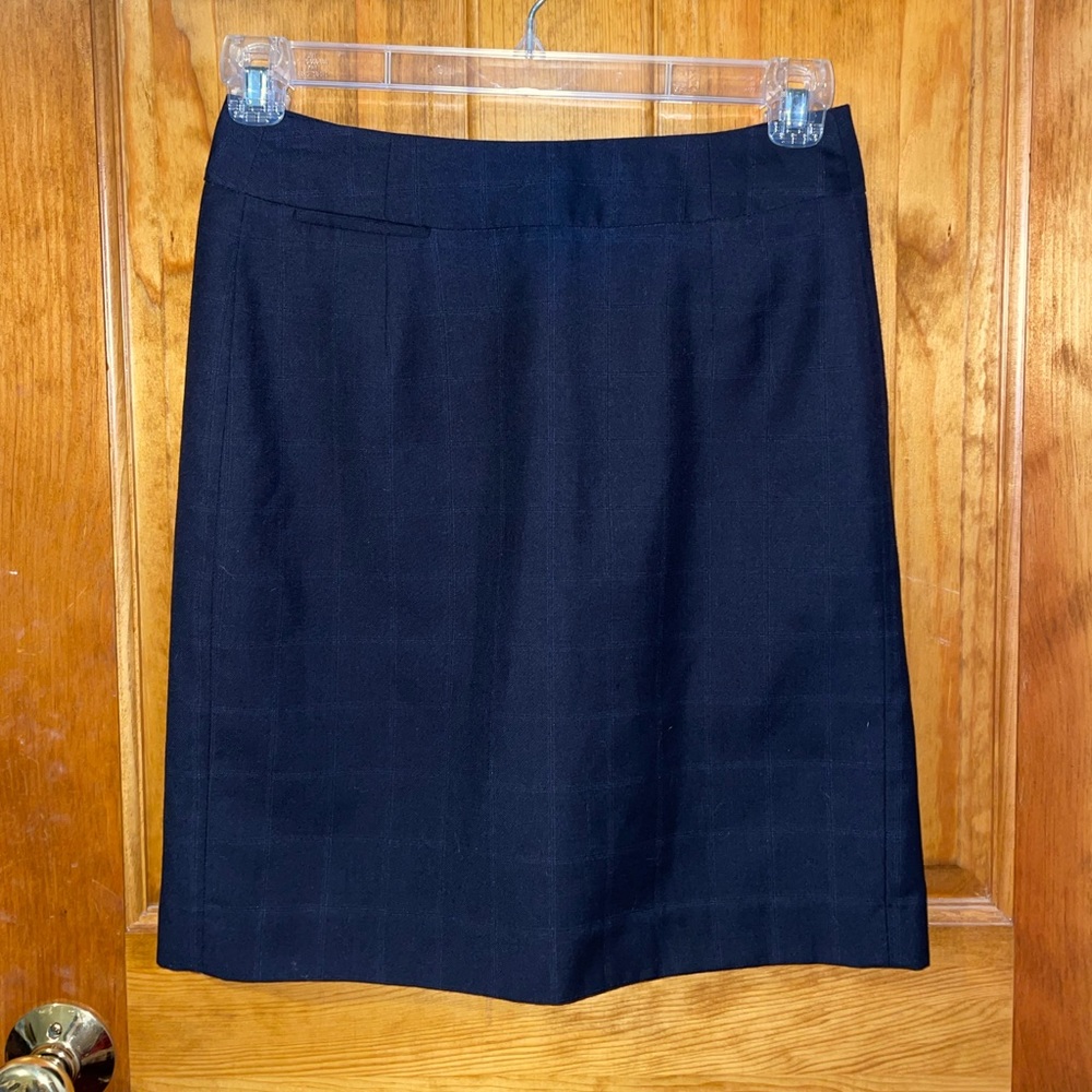 Dark plaid Banana republic skirt